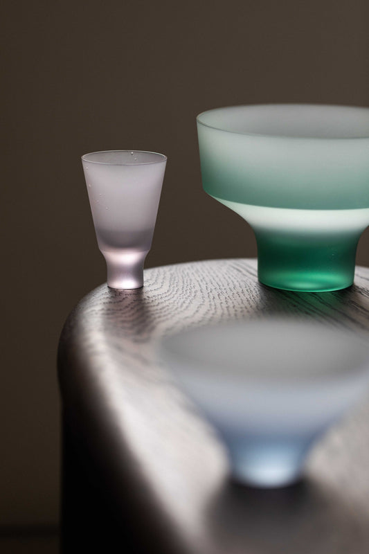 Changing Light – New Glass by Celia Dowson