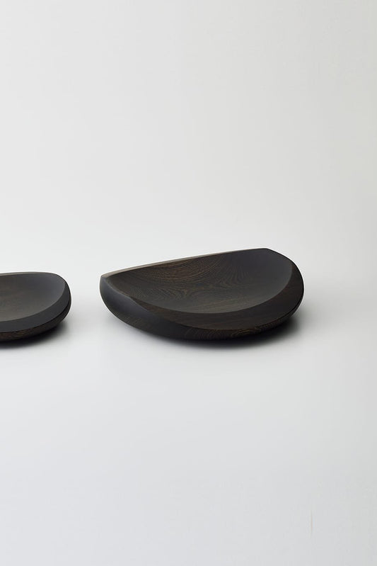 AEKA Object, Thick Rim Plate L, Black by GATO MIKIO