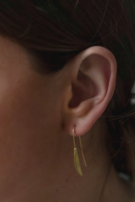 Adele Brereton Spiculum 18-carat Gold Hook Earrings