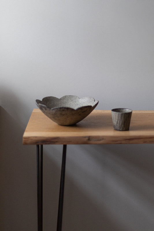 Scalloped Bowl II by Tamotsu Suzuki