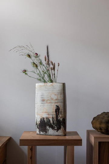 Folding Screen Vase I by Kwak Kyung-Tae