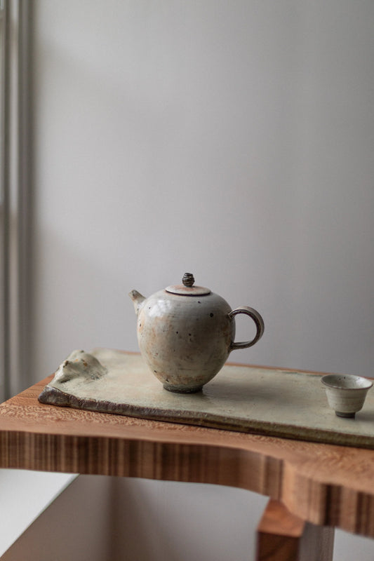Large Teapot I by Kwak Kyung-Tae