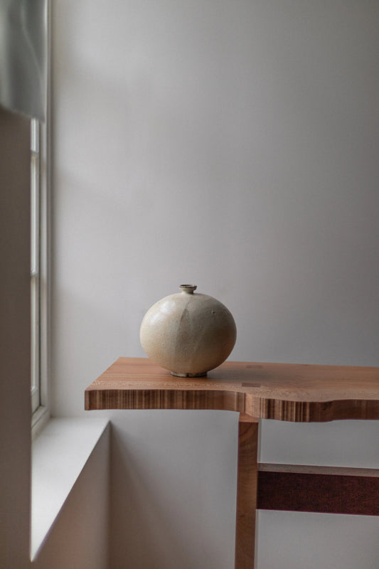 Faceted Bottle I by Kwak Kyung-Tae