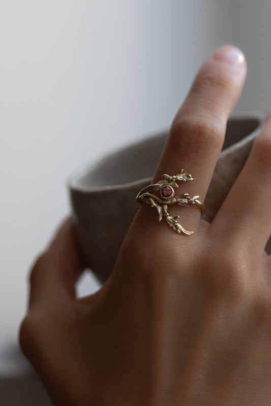Porphyra Sapphire and diamond ring' by Laura Ngyou