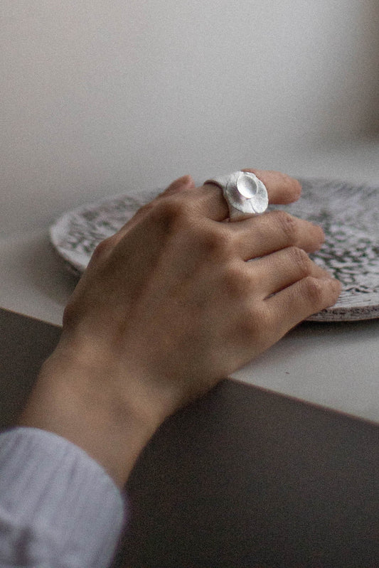 Fingerprint Moving Ring I by Heeseung Koh