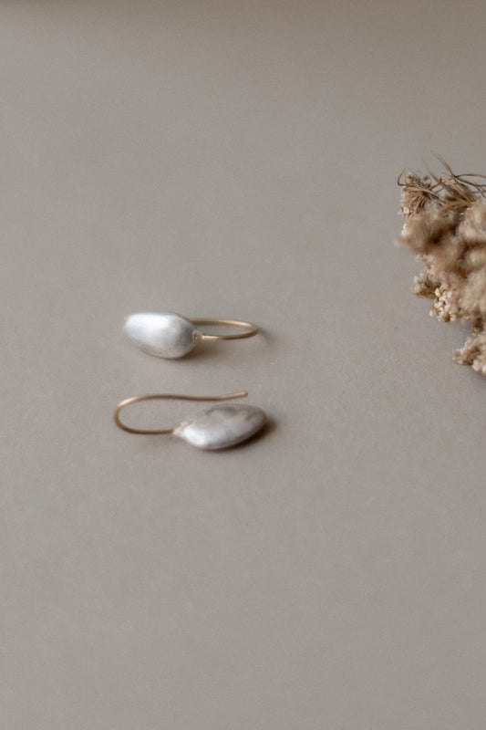 Kerry Seaton, Silver and 18ct Yellow Gold ‘Pumpkin Seed’ Earrings