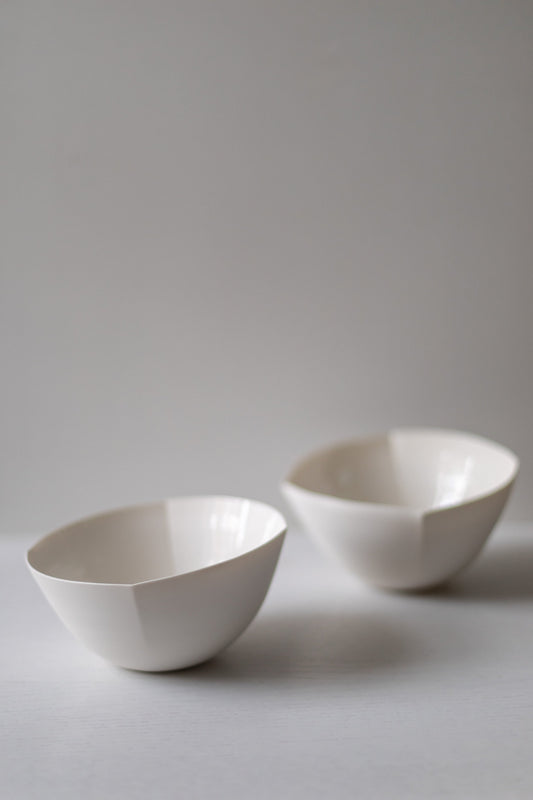 Poppy Bowl 4 Petals II by Sue Paraskeva