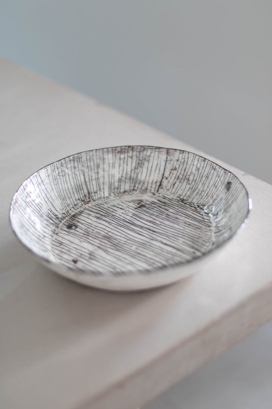 Low Lines Platter Two by Maria Kristofersson