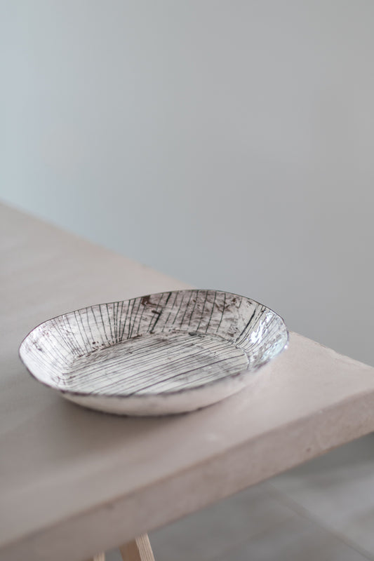 Low Lines Platter Five by Maria Kristofersson