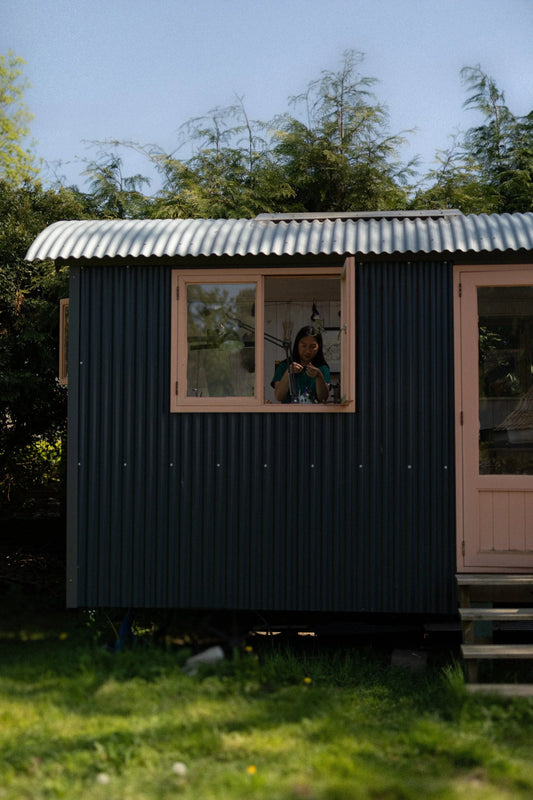 Elemental Forms - LAURA NGYOU in Her Somerset Studio