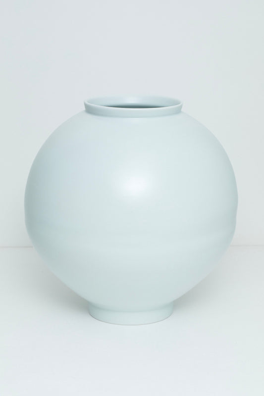 Moon Jar II by JaeJun Lee