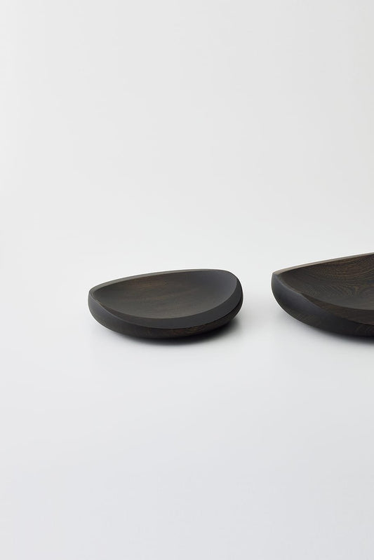 AEKA Object, Thick Rim Plate S, Black by GATO MIKIO