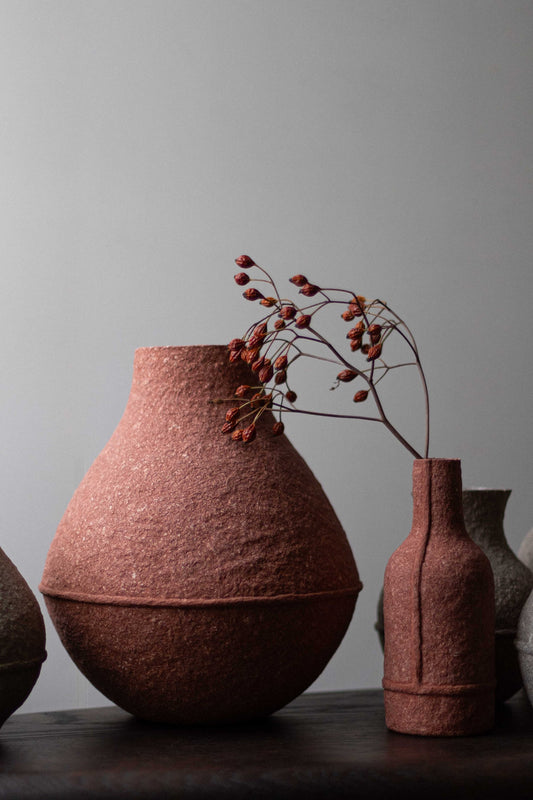Paperpulp Terra Vase XXL, by Debbie Wijskamp