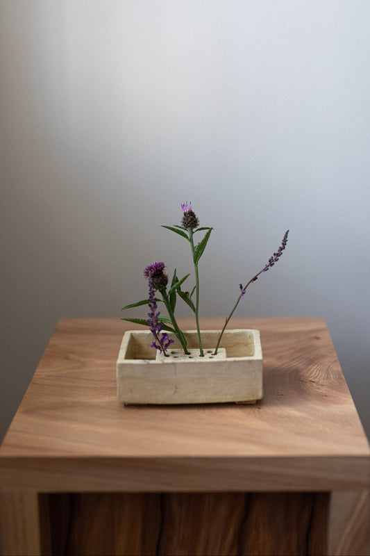 Pettit Vase Pique-Fleurs en Bassin