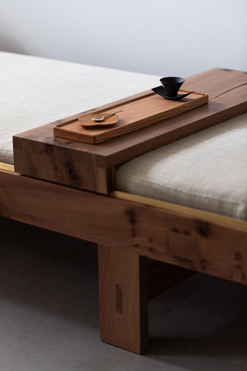Long Shallow Oak Plate
