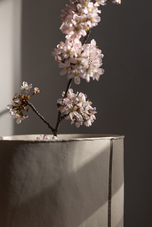 Oval Cylindrical Silver-Line Vase