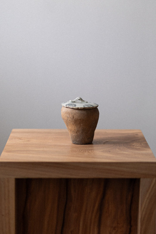 Lidded Pot by Shinji Matsuo