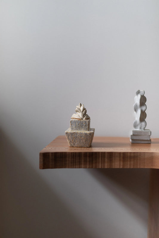 White Sculpture II by Chinoko Sakamoto