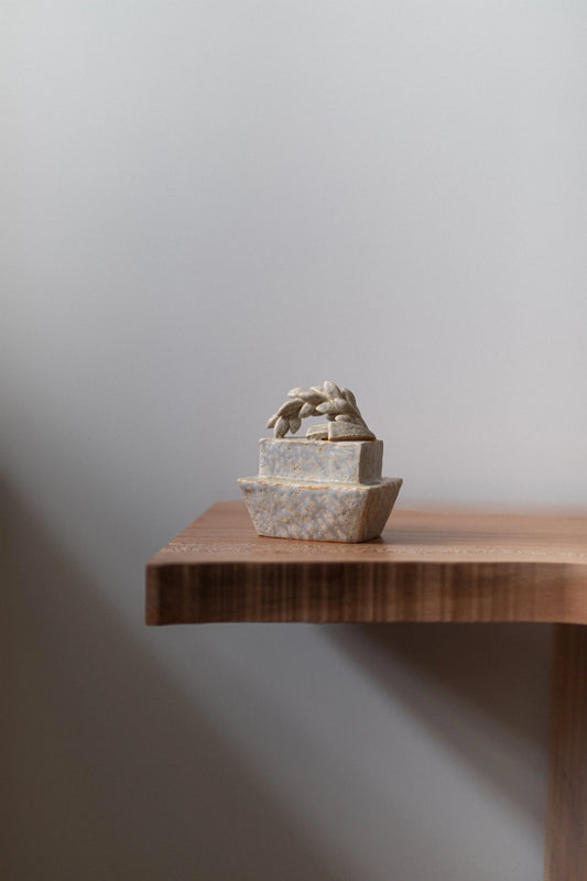 White Sculpture II by Chinoko Sakamoto