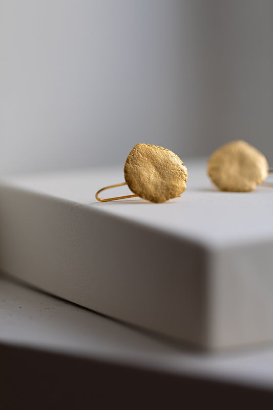 Gold Fingerprint Earring VI by Heeseung Koh