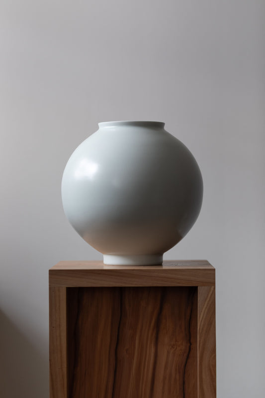 Moon Jar III by JaeJun Lee