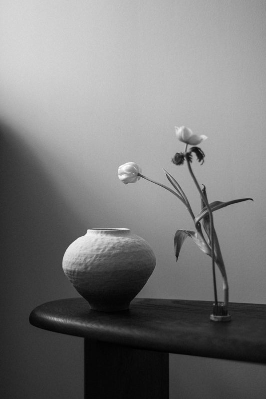 Moon Jar Black Base II by ShinHyeok Ha