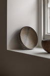 Shallow Grey Bowl L by Tamotsu Suzuki