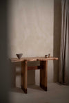Console in London Plane