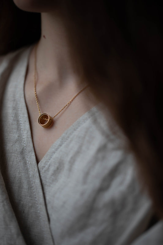 Circle Necklace with Fine Cotton Texture by Kei Tominaga