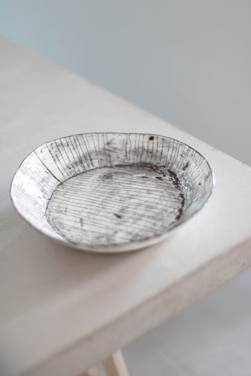 Low Lines Platter One by Maria Kristofersson