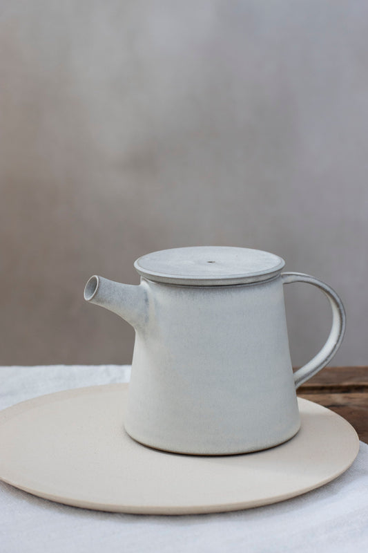 Teapot in Cloud White, by Borja Moronta